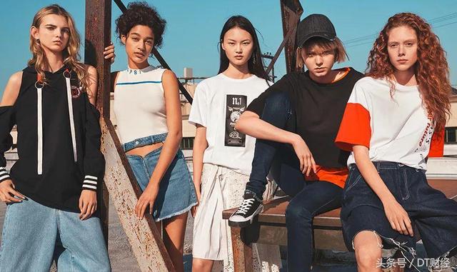 在上海，是谁要抢走Adidas、NIKE、优衣库的麦克风？