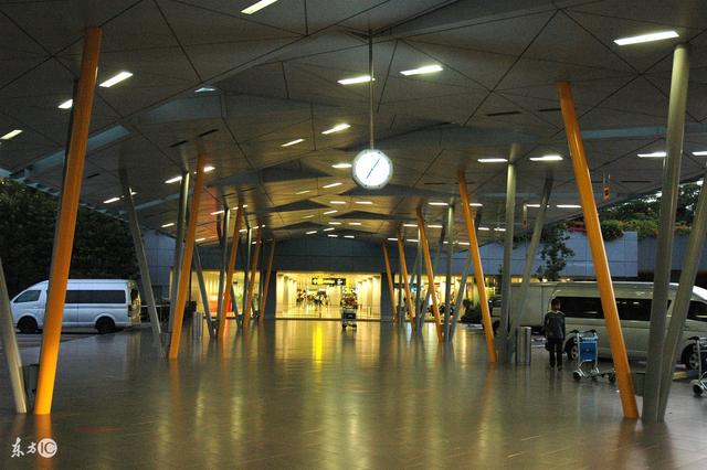 欧洲游又多一地儿，波兰明年5月推出往返新加坡和华沙航班