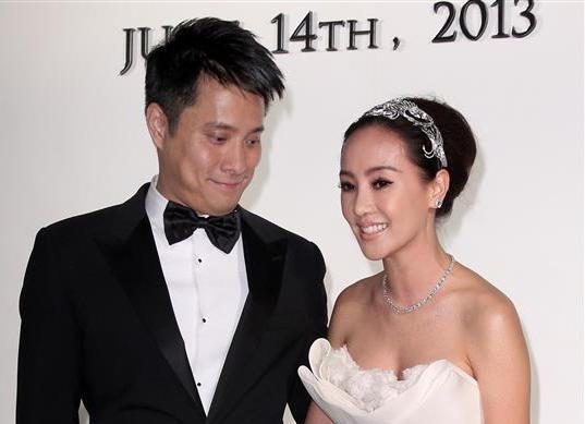 她们长相甜美，看不上富豪，嫁给“打工仔”的5大女星！