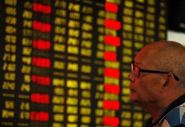 港股背后：站着雄心勃勃的地产二代