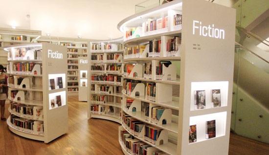 “图书馆之城”新加坡的大街小巷隐藏着全民读书的独特魅力