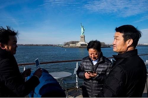 美媒称美签证新规波及中国人 美旅游业或损失成百上千亿美元