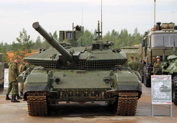 中国一邻国获得俄罗斯最先进坦克 曾是我们的手下败将