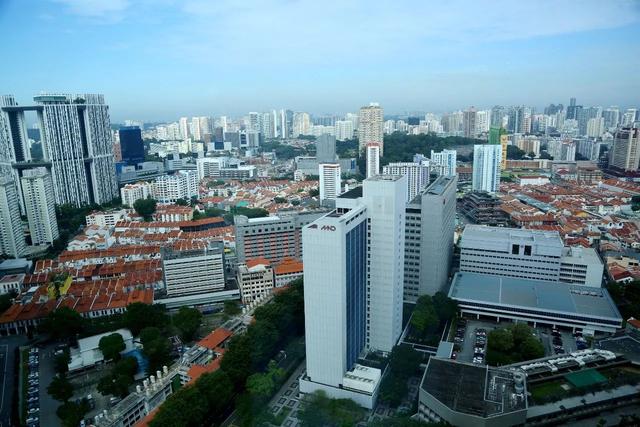 「商业大佬游学纪」凯德的一天，在雨中邂逅新加坡商业