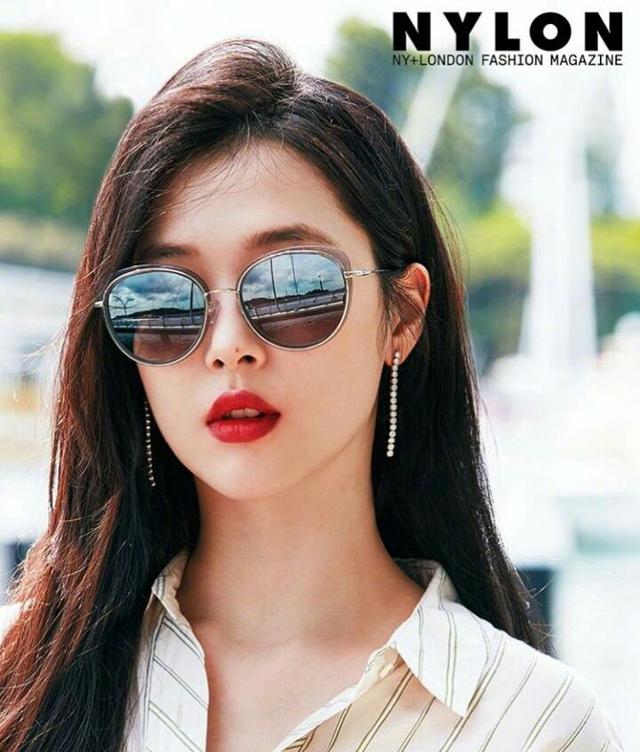 崔雪莉×NYLON 新加坡最新画报美颜盛世 我莉莉超美的