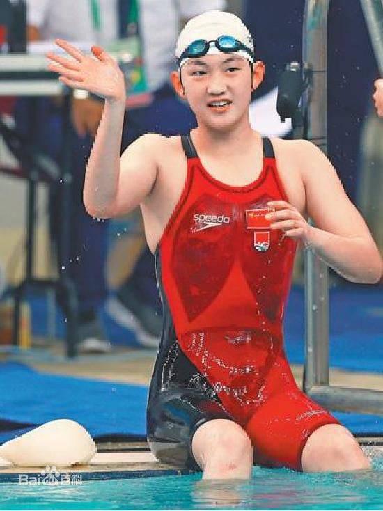 这个冬天不太冷——240名“金海豚”齐聚鄂尔多斯市体育中心上演年度游泳大戏