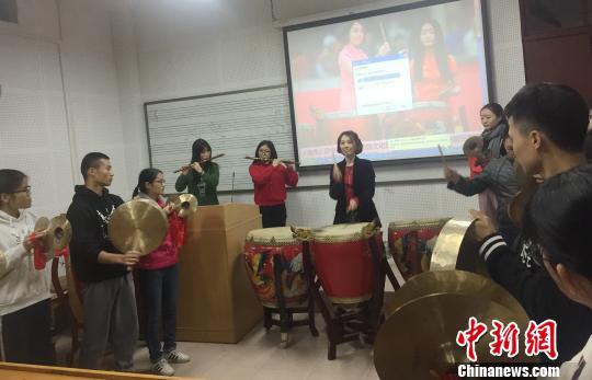 潮乐女司鼓余少萤的美好生活：想带学生上春晚