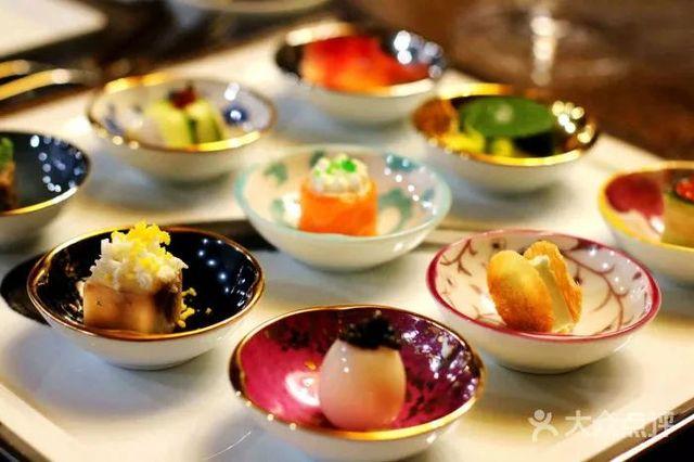 疯狂席卷全魔都的至尊美食风暴！没看过好意思自称吃货吗？