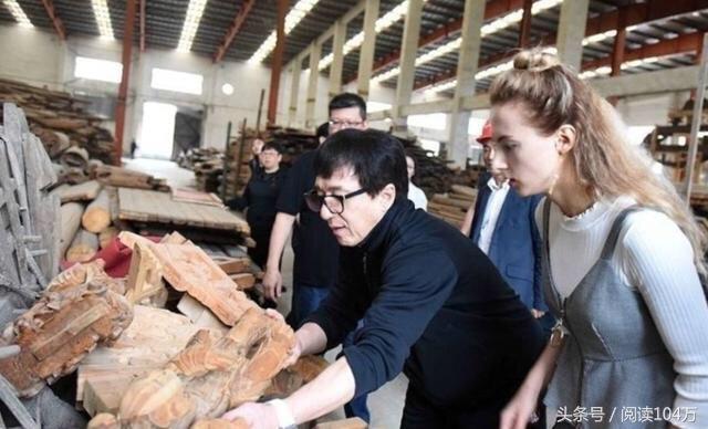 成龙收藏的古建筑曝光，曾经捐给新加坡引来非议！如今回归中国