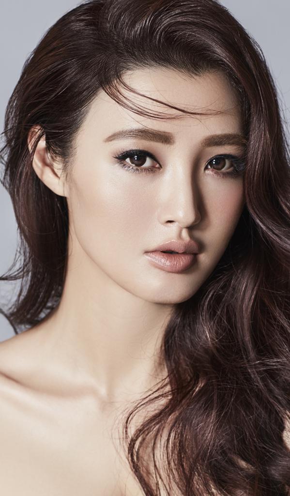 《离婚十小时》厦门开机 白庆琳真情流露：与观众共鸣