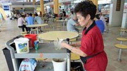 新加坡7旬老汉还偷车，生活究竟窘迫到神马样了？