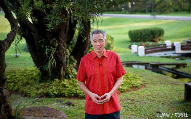 再过一年迎新加坡开埠200周年 李显龙吁国人承先启后