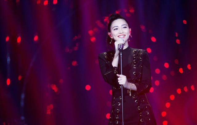 一张专辑都没出过的她登上《我是歌手》，力压汪峰、张韶涵拿第二