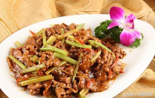 沙嗲滑炒牛肉，印度尼西亚风味美食，辛辣香咸唇齿留香！