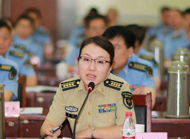 新加坡安全专家预测中国驱逐舰，李莉大校放眼055未来发展