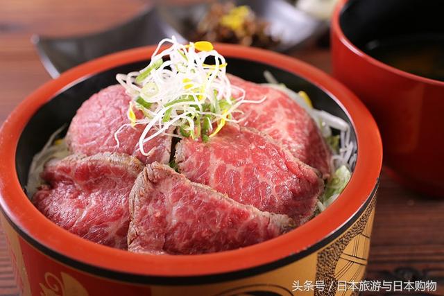 日本兵库淡路岛以“皇家美食”为卖点吸引外国游客大快朵颐
