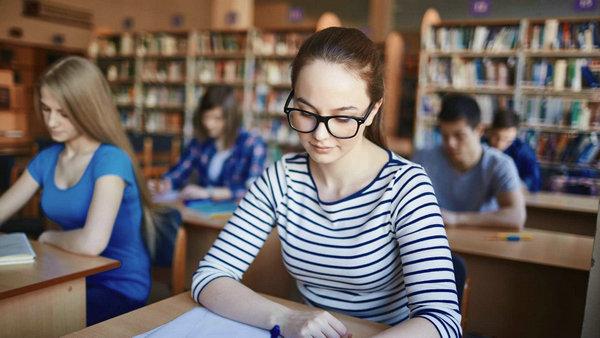 新加坡留学研究生全奖