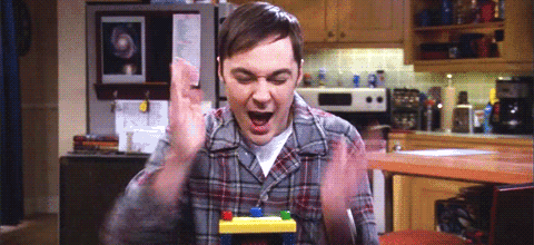 我怀疑，我爸是不让我剥夺他买年货的乐趣