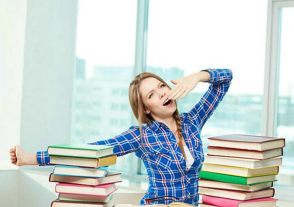 在新加坡读大专一般要多久