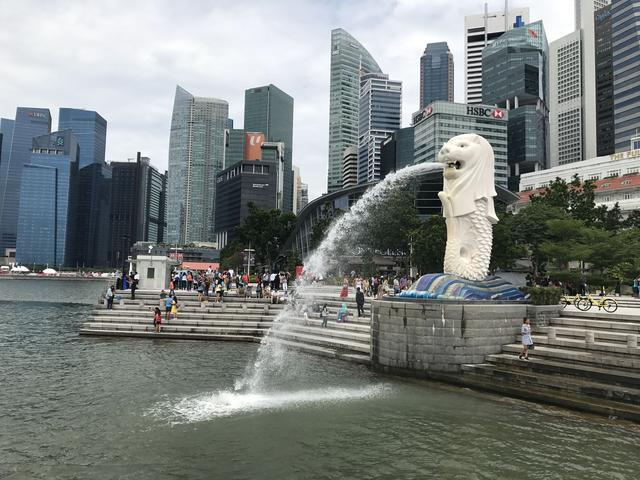 会说汉语就能出境游的国家，玩转狮城新加坡