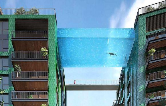 伦敦用“天空泳池”给两栋大楼搭桥，可遥望美国大使馆