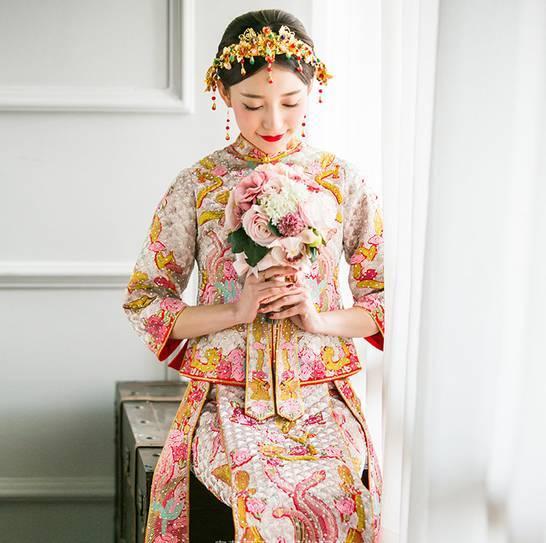 凤冠霞帔 白首不离，汉服婚礼这么多选择这么美丽