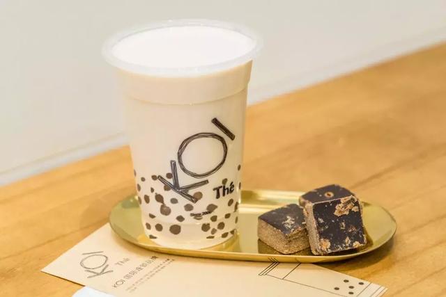 2018年的爆款奶茶来了！魔都首家“黑糖奶茶”专卖店登场！