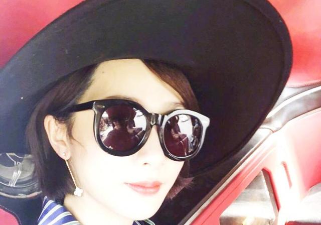 杨紫：泰国 长得漂亮是优势，做人要活的漂亮！