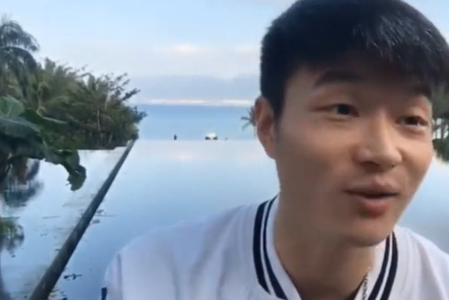 帝师化身旅游达人过新春：玩遍三亚、新加坡，网友：全是羡慕！