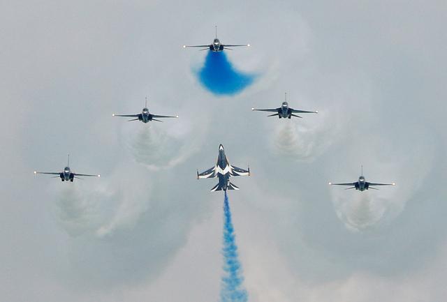 （外代一线）（7）2018新加坡航展举行媒体预展