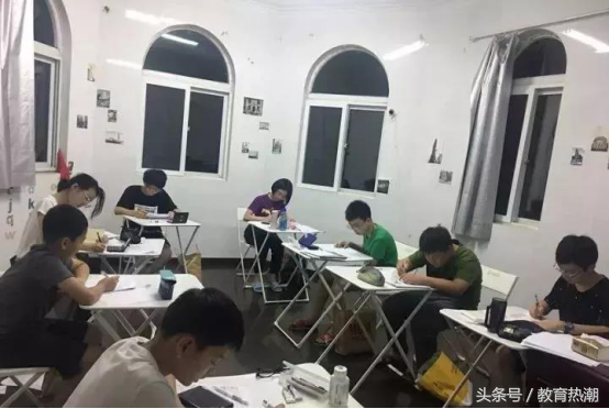 ​ 凭的是什么？从普通初中到世界一流大学，这个妈妈有秘诀要讲