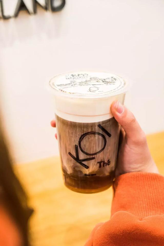 2018年的爆款奶茶来了！魔都首家“黑糖奶茶”专卖店登场！