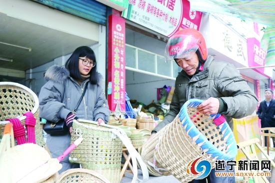 老手艺“触网”闯出新财路 射洪县手工竹编品销往国内外