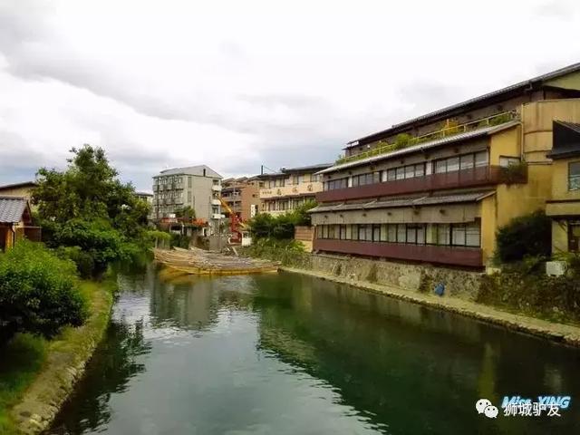 这样逛日本古都，尝遍地道街头小吃