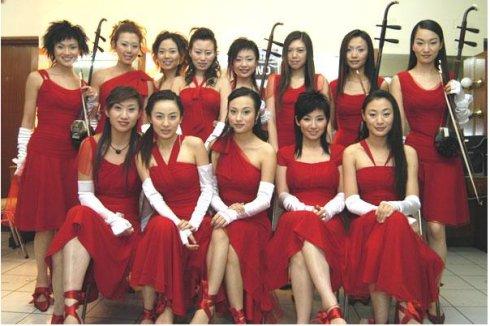除了中国娃娃，这些红极一时的美少女组合也被遗忘