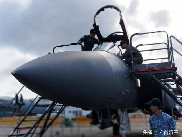 F-15SG坐镇新加坡航展