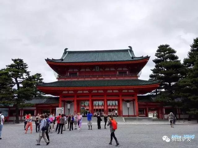 这样逛日本古都，尝遍地道街头小吃