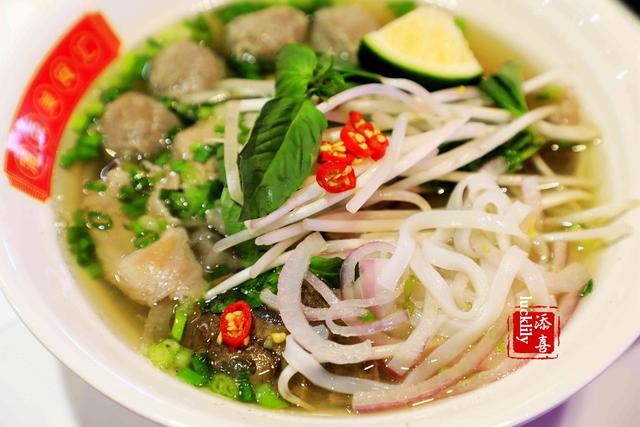 人均不到30元的嘉里中心蒲点美食汇，居然藏着这么多招牌硬货小吃