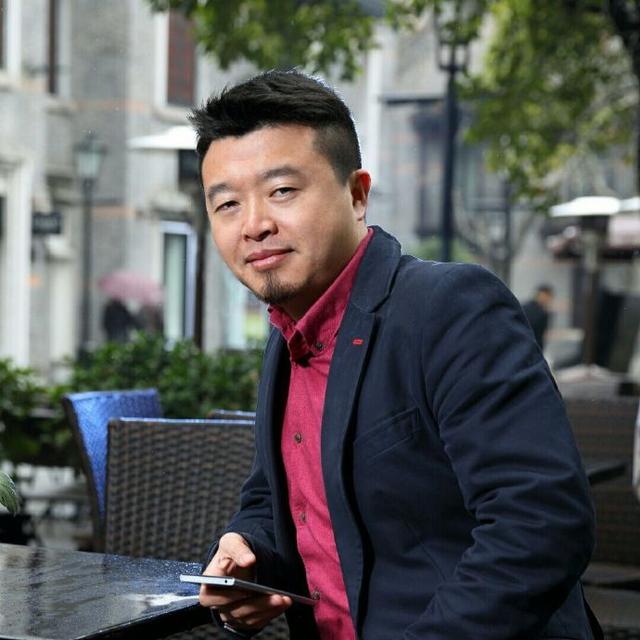 对话Avid.ly和UPLTV创始人谢峰，聊转型经历