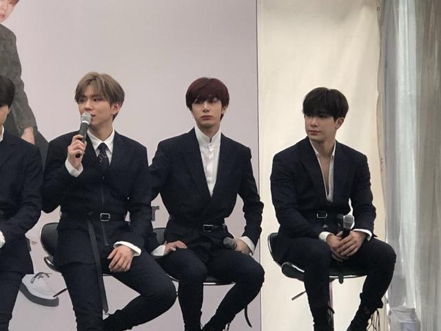 「MONSTA X」「新闻」180302 Monsta X于2日下午出席新加坡公演记者招待会