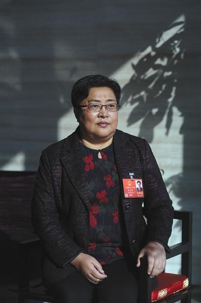全国人大代表、宝贝回家寻子网创办人张宝艳：“建议拐卖儿童罪不设诉讼时效”