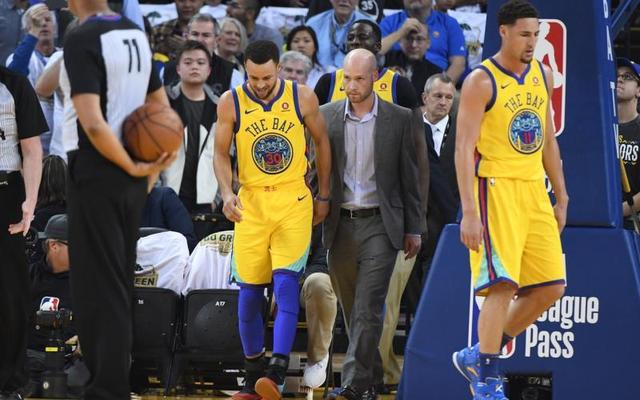 美国职业篮球赛 柯里脚踝再次受伤