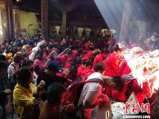 新加坡万天府连续三年回“妈祖故里”湄洲岛谒祖进香交流