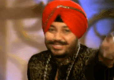 涉嫌协助非法移民偷渡，唱“东北玩泥巴”的印度歌手马哈帝被判2年监禁