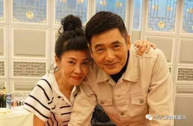 周润发梁朝伟刘青云，结婚多年膝下为何一直无子？