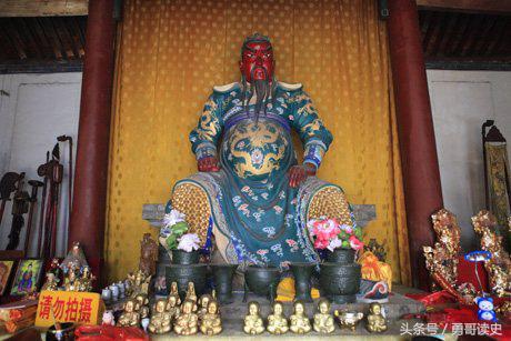 全国各地都修建关帝庙 此地坚决不修还供奉关羽的死对头