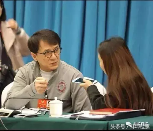 成龙委员：我将捐出全部个人收藏 在蚌埠建文化馆
