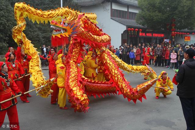 新加坡的中国元素太多了，模仿中国小编怎么说的出口