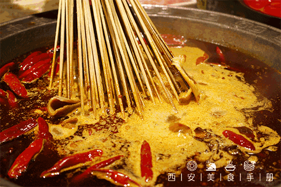 西安最萌的重庆串串，分店开到新加坡！嘿嘿嘿~