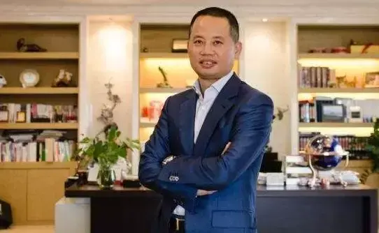 一支2元的笔一年卖出60多亿！论“中国第一文具商”的诞生
